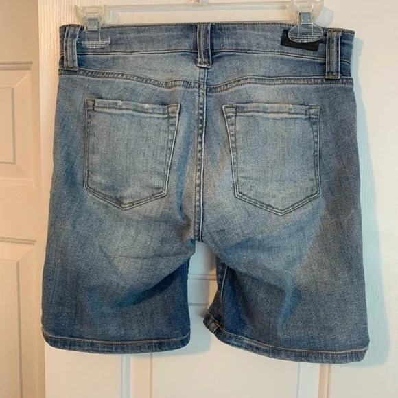 STS Blue Distressed Bermuda Blue Denim Jean Shorts Low Rise Woman’s Size 0 - Picture 2 of 6